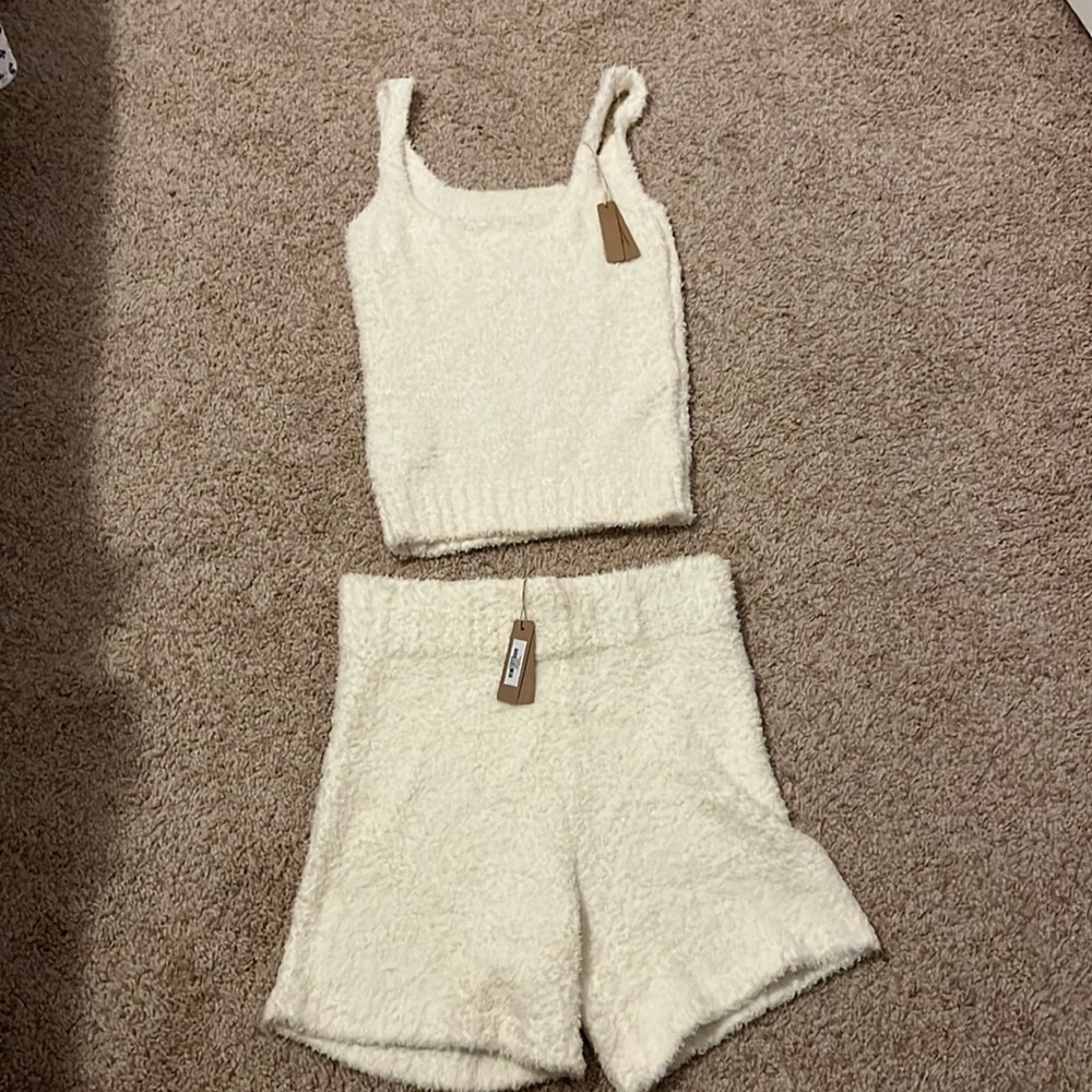NWT - SKIMS Cozy Knit Tank & Shorts